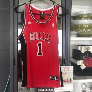 ❌❌SOLD❌❌Derek Rose Adidas Jersey Size Small